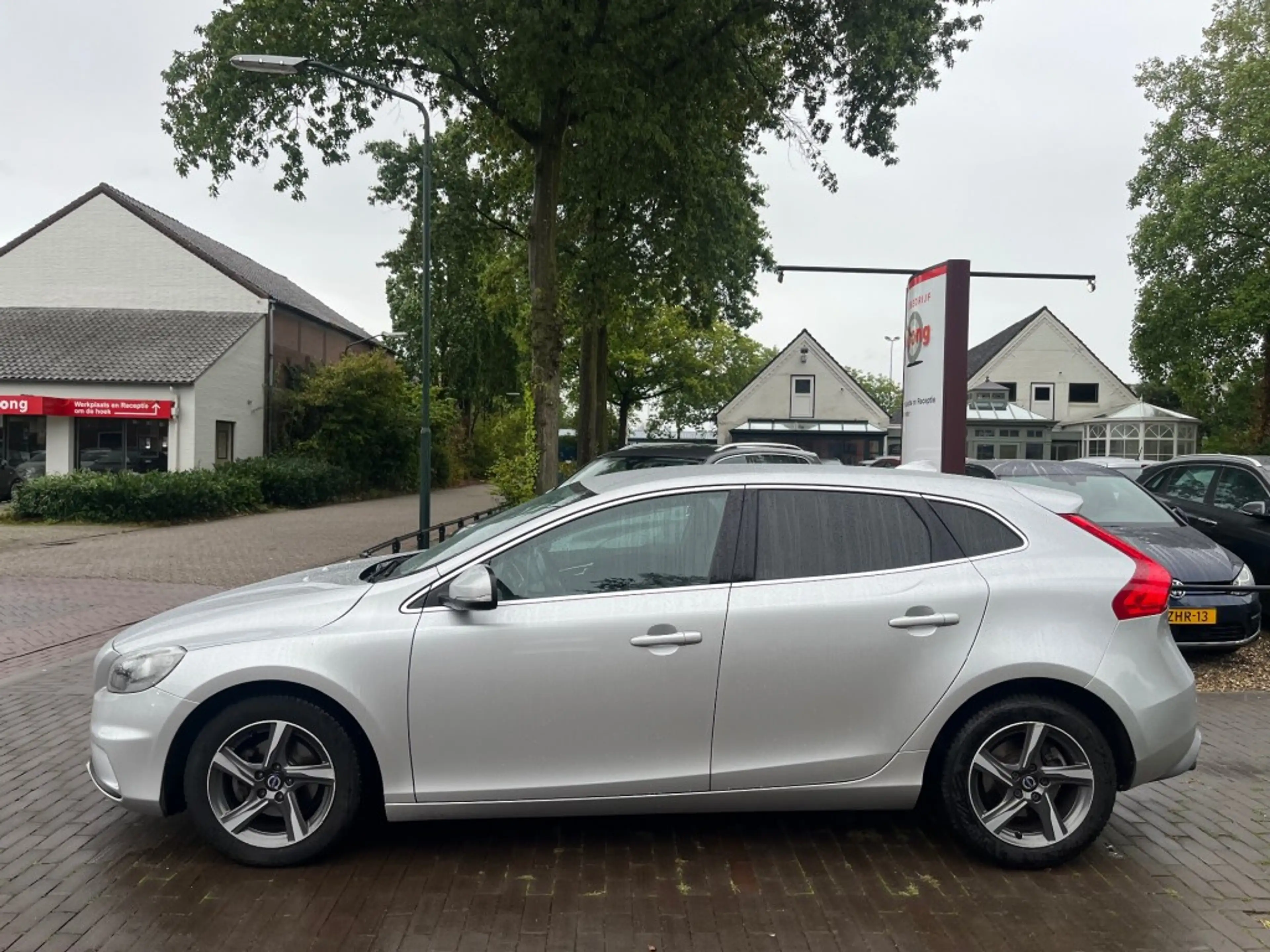Volvo V40 2.0 D2 NORDIC+ — photo 3