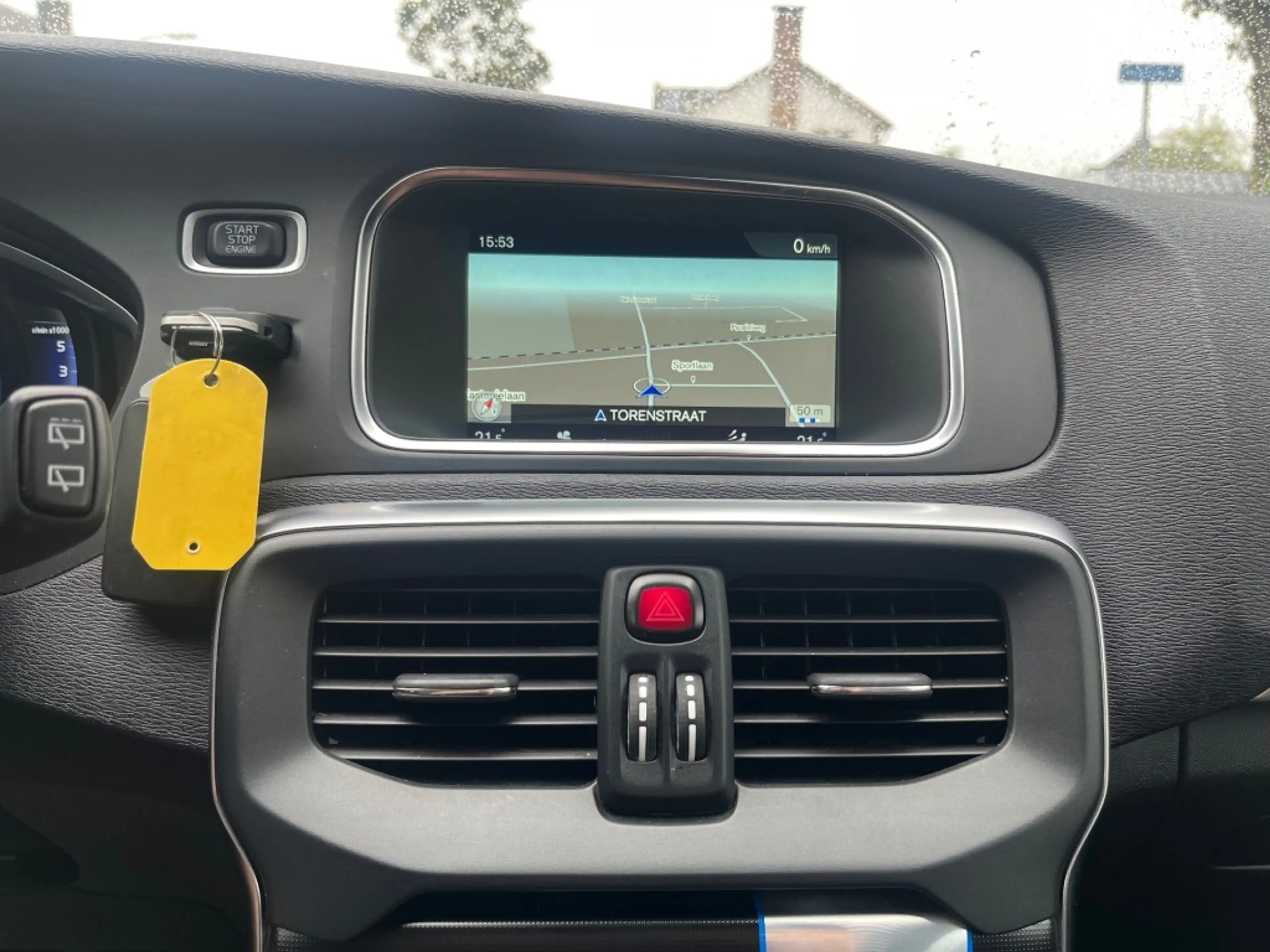 Volvo V40 2.0 D2 NORDIC+ — photo 10