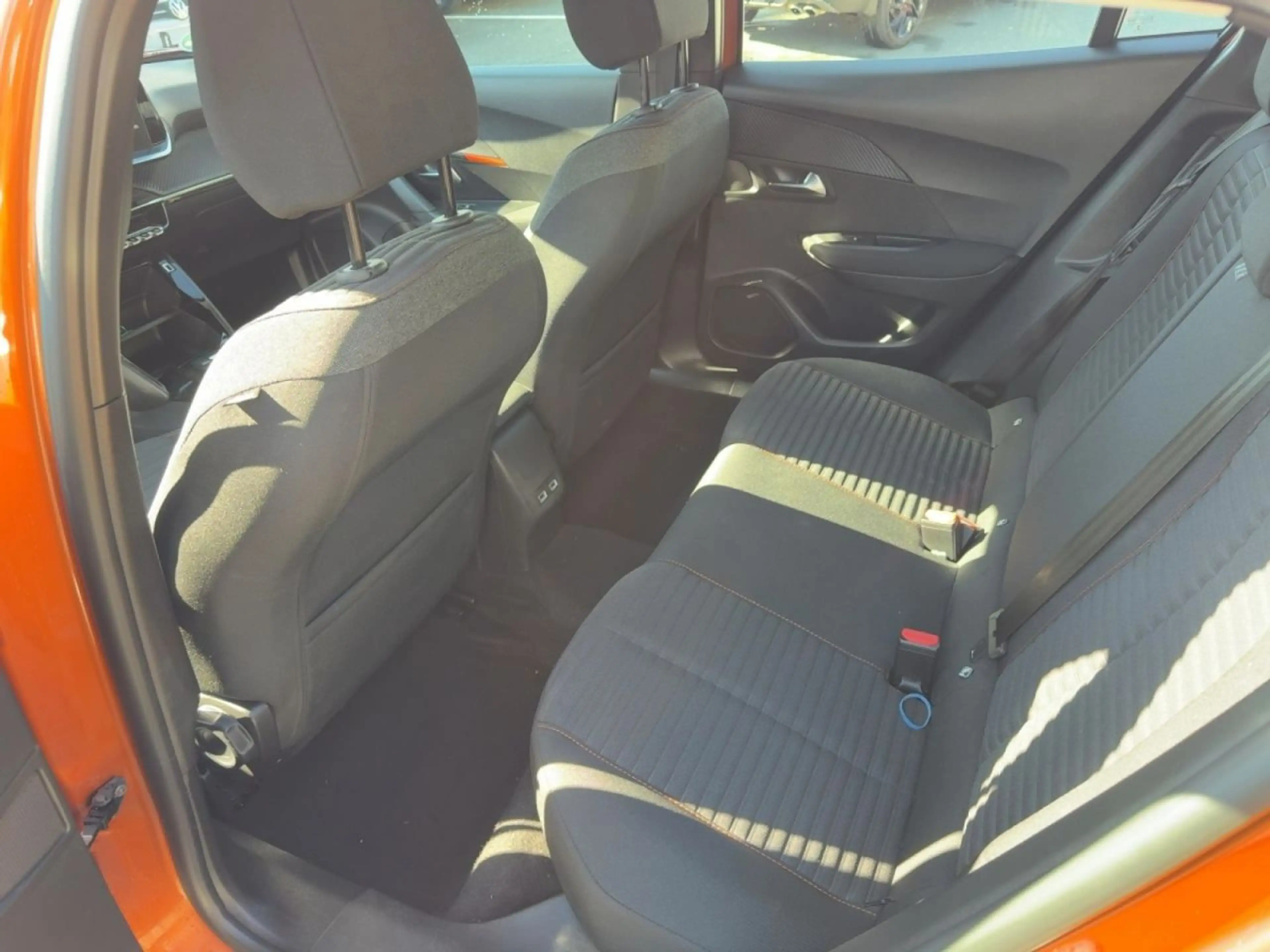 Peugeot 2008 Active Pack — photo 10