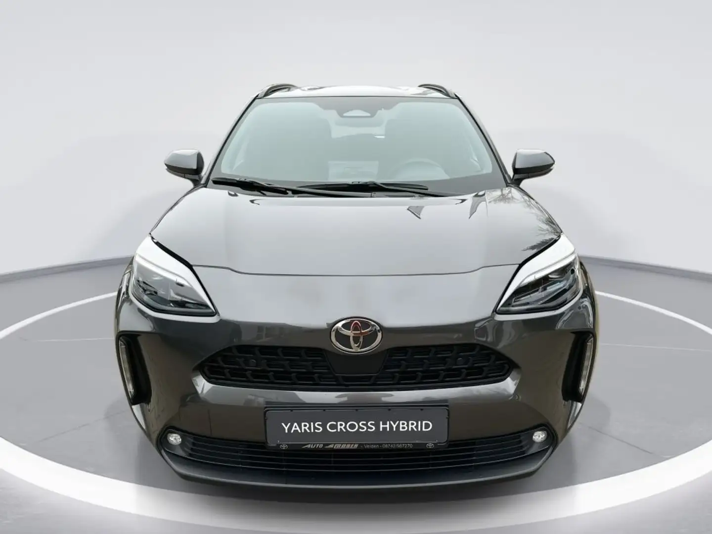 Toyota Yaris Cross Hybrid 130 Winter+Safetypaket/Metalliclack/1,99% F Grijs - 1