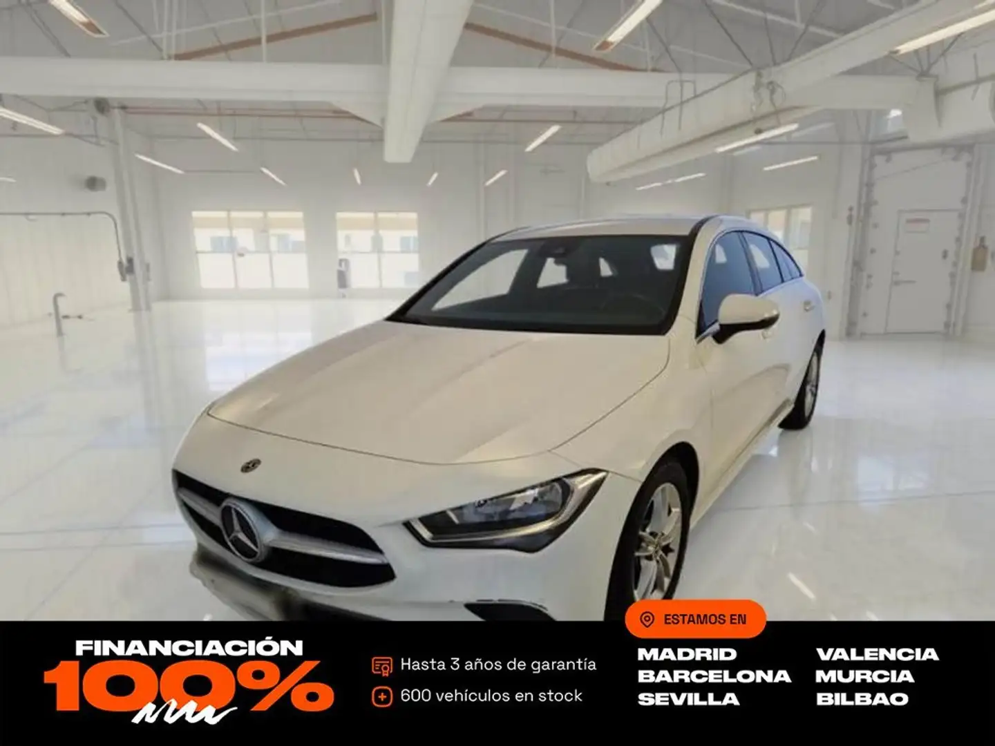 Mercedes-Benz CLA 180 Shooting Brake Blanc - 1