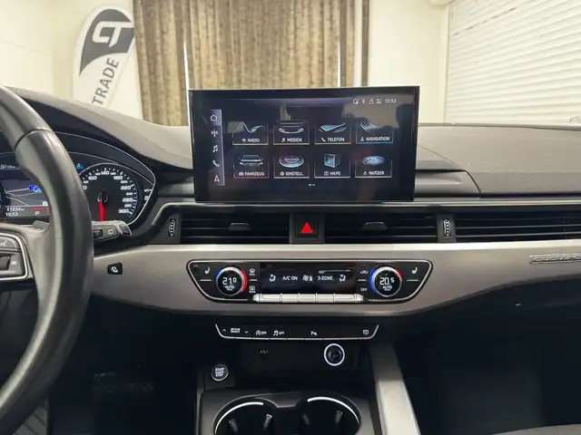 Audi A4 view 16