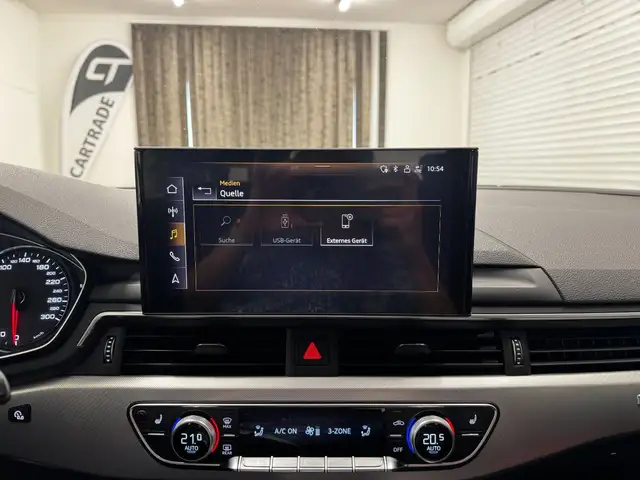 Audi A4 view 20