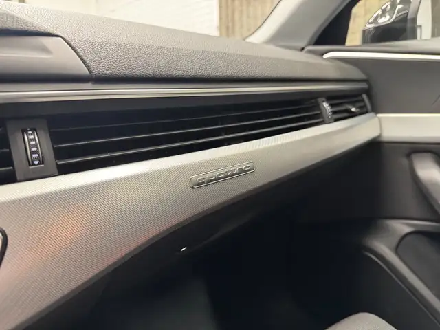 Audi A4 view 17