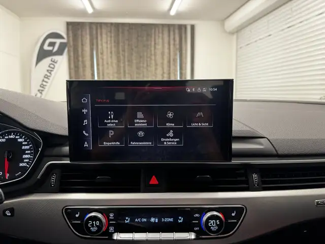 Audi A4 view 23