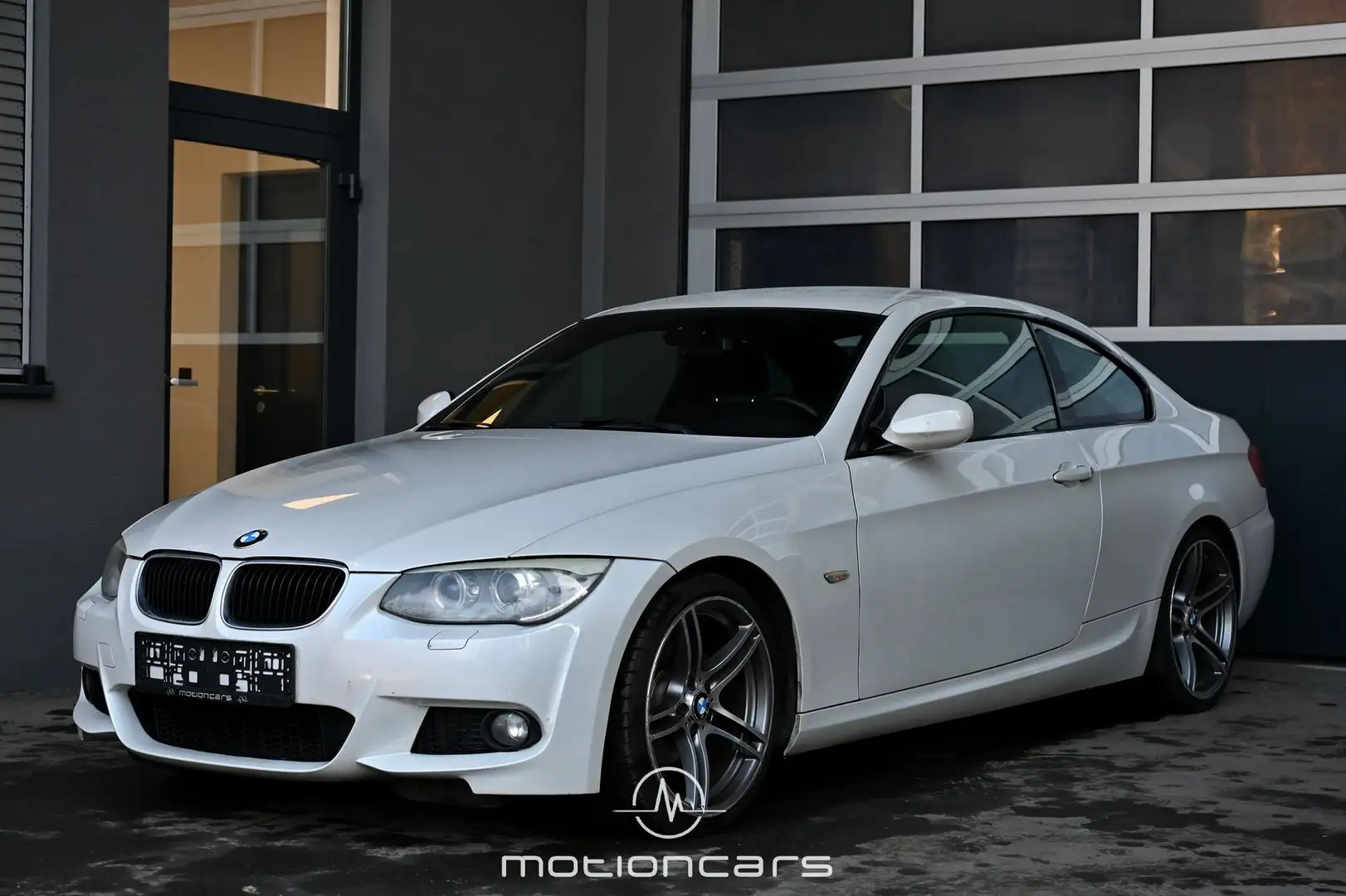 BMW 318 3er- 318 i Coupe M-Paket Pickerl NEU Alb - 1