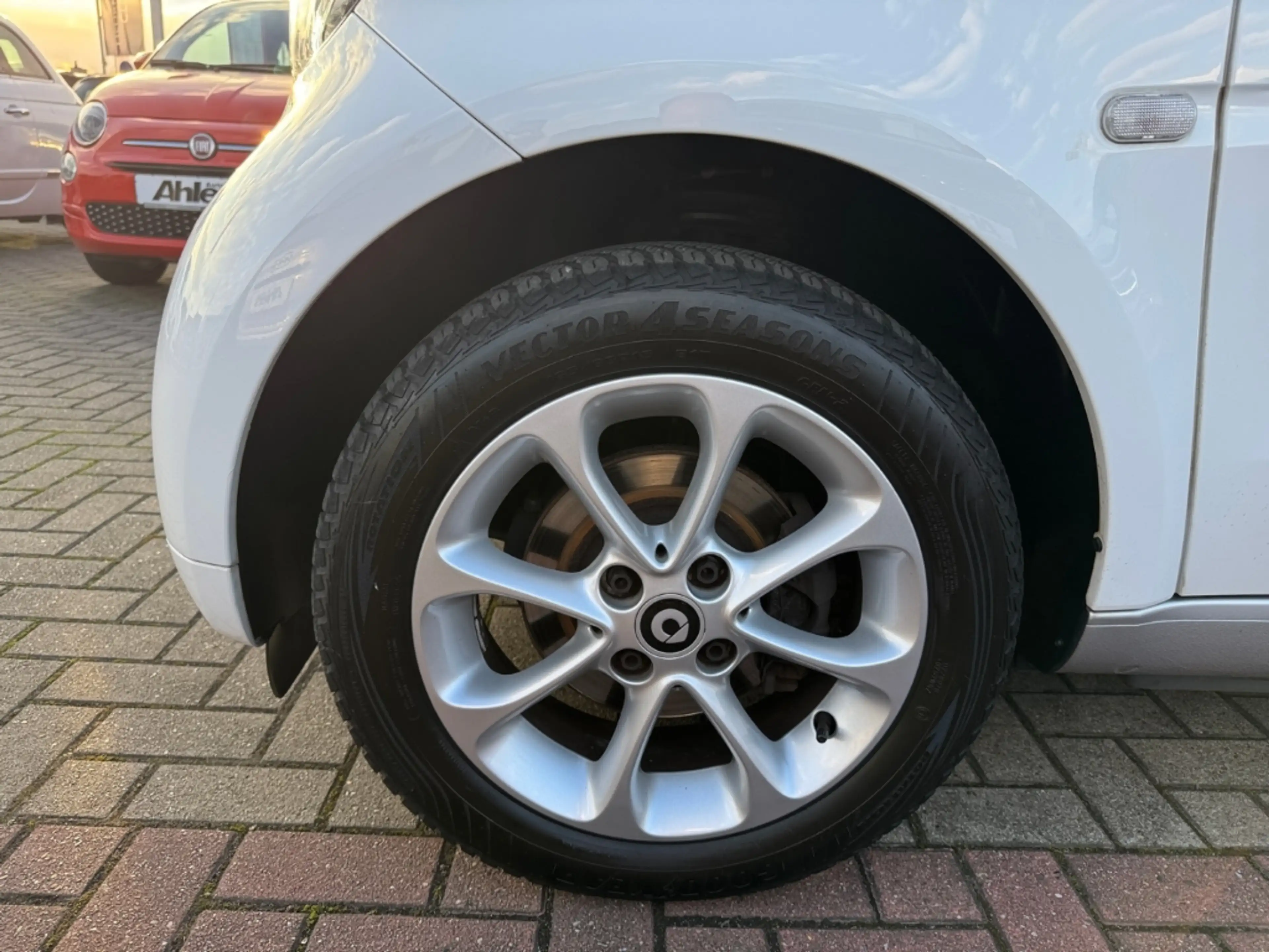 smart forTwo Cabrio passion+AUTOMATIK+SITZHEIZUNG+ALLWETTER+BLU — photo 12