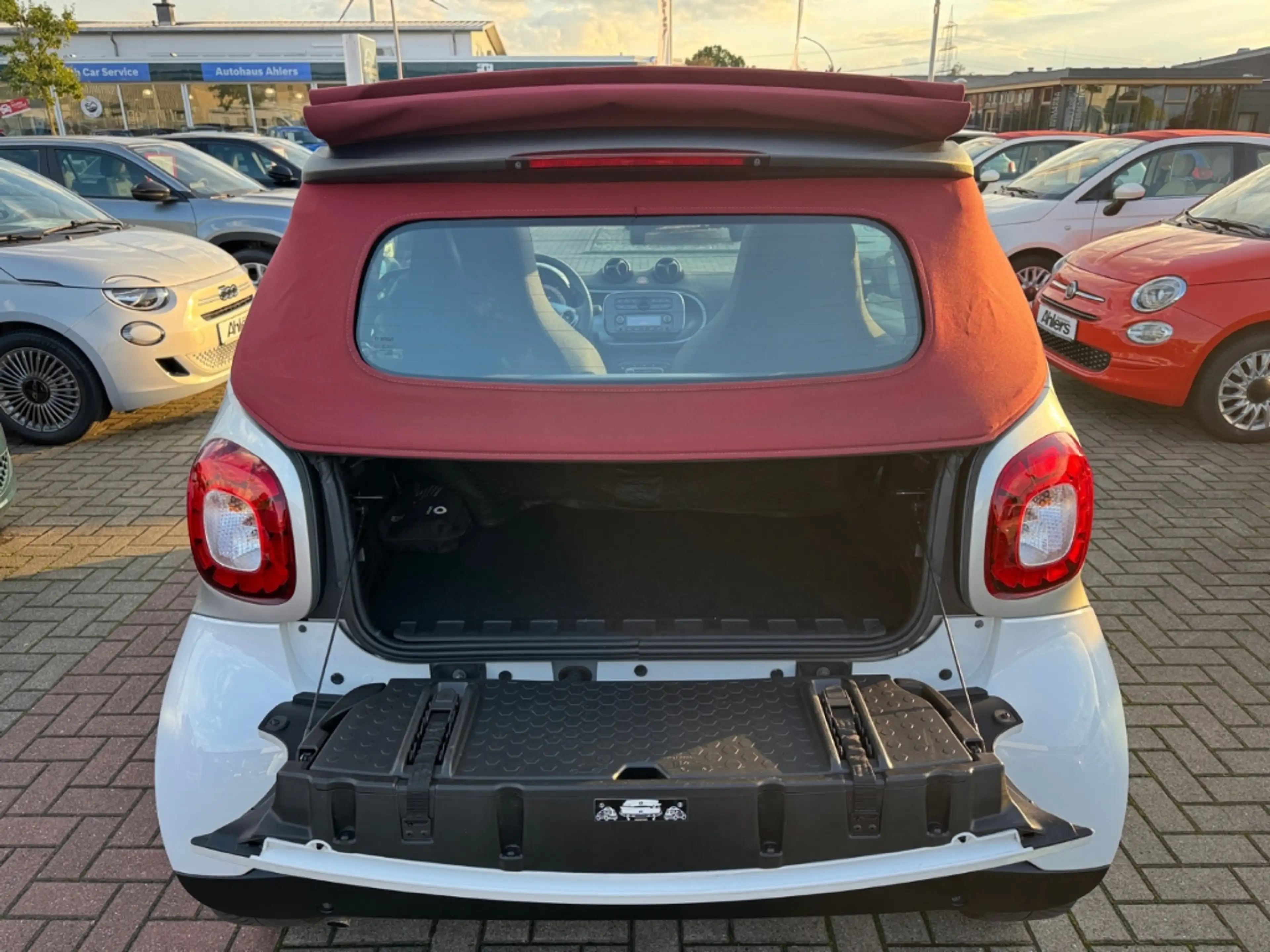 smart forTwo Cabrio passion+AUTOMATIK+SITZHEIZUNG+ALLWETTER+BLU — photo 7