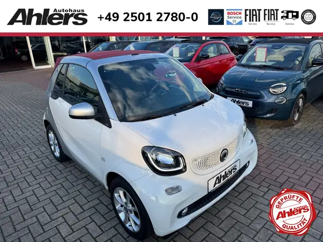 Smart ForTwo Cabrio passion+AUTOMATIK+SITZHEIZUNG+ALLWETTER+BLU