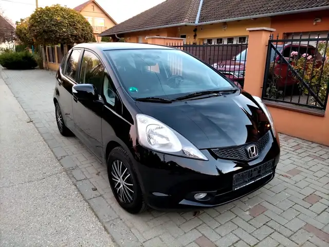 Honda Jazz 1.4 Elegance Klimaaut./Alu/Leder-LR/Eu4