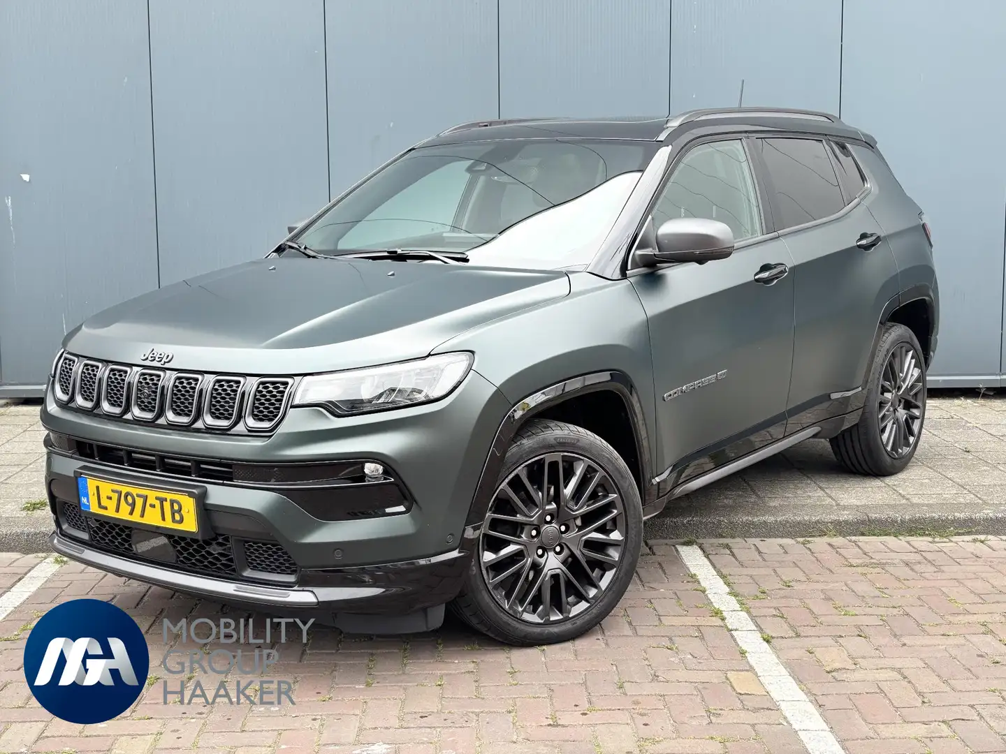 Jeep Compass 1.3T 80th Anniversary | Pano | LED | Dode Hoek | C Groen - 1