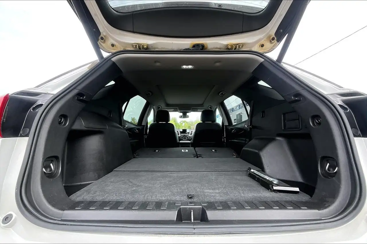 Chevrolet Equinox снимка Chevrolet Equinox