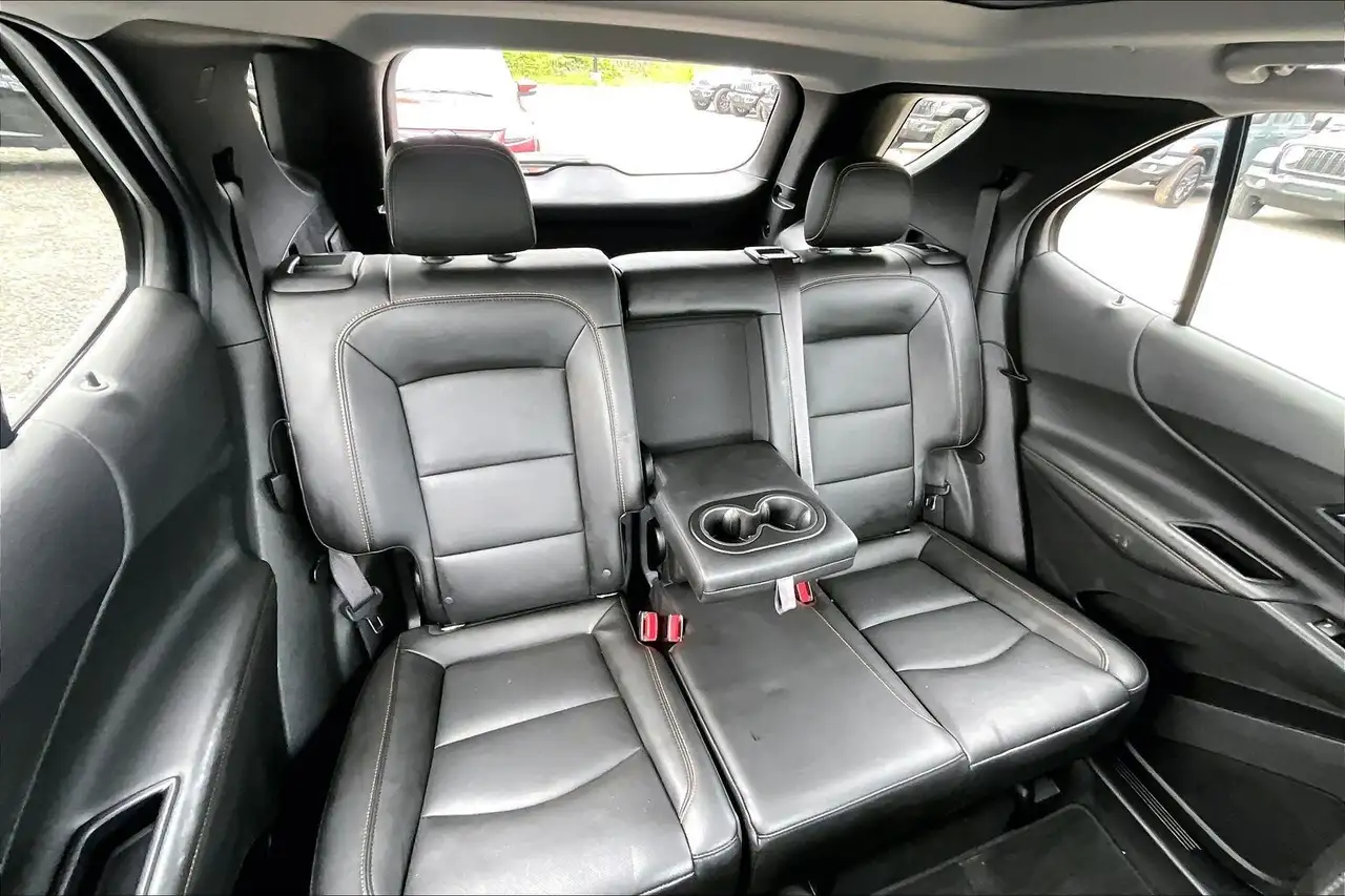 Chevrolet Equinox снимка Chevrolet Equinox