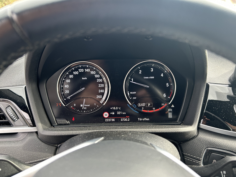 BMW X2 xDrive20d Head-Up HiFi DAB LED WLAN Shz PDC — photo 10
