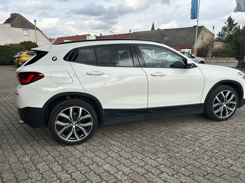 BMW X2 xDrive20d Head-Up HiFi DAB LED WLAN Shz PDC — photo 4
