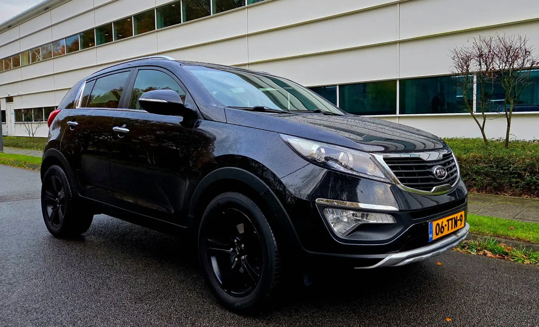 Kia Sportage 2.0 X-ecutive Plus Pack NAP Noir - 2