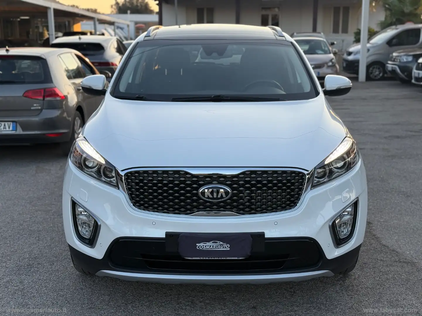 Kia Sorento 2.2 CRDi AWD Rebel 7 POSTI Blanc - 2