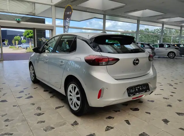 Opel Corsa view 5