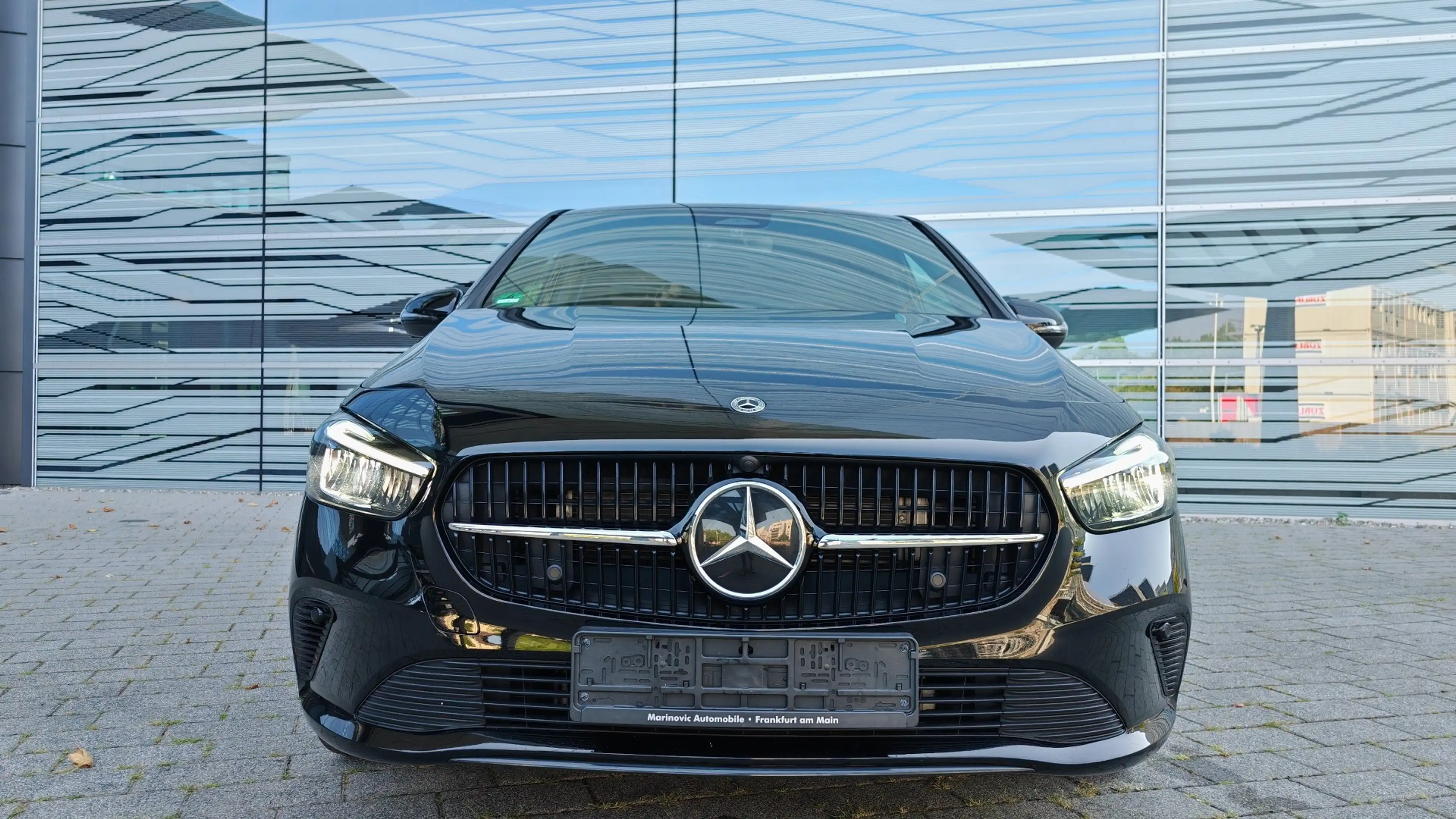 Mercedes-Benz B 220 d DCT MBUX premium| LED| 18"| Night-Paket — photo 8