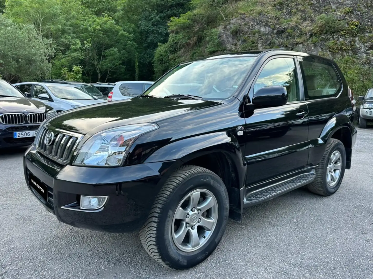 Toyota Land Cruiser D-4D VX Negro - 2