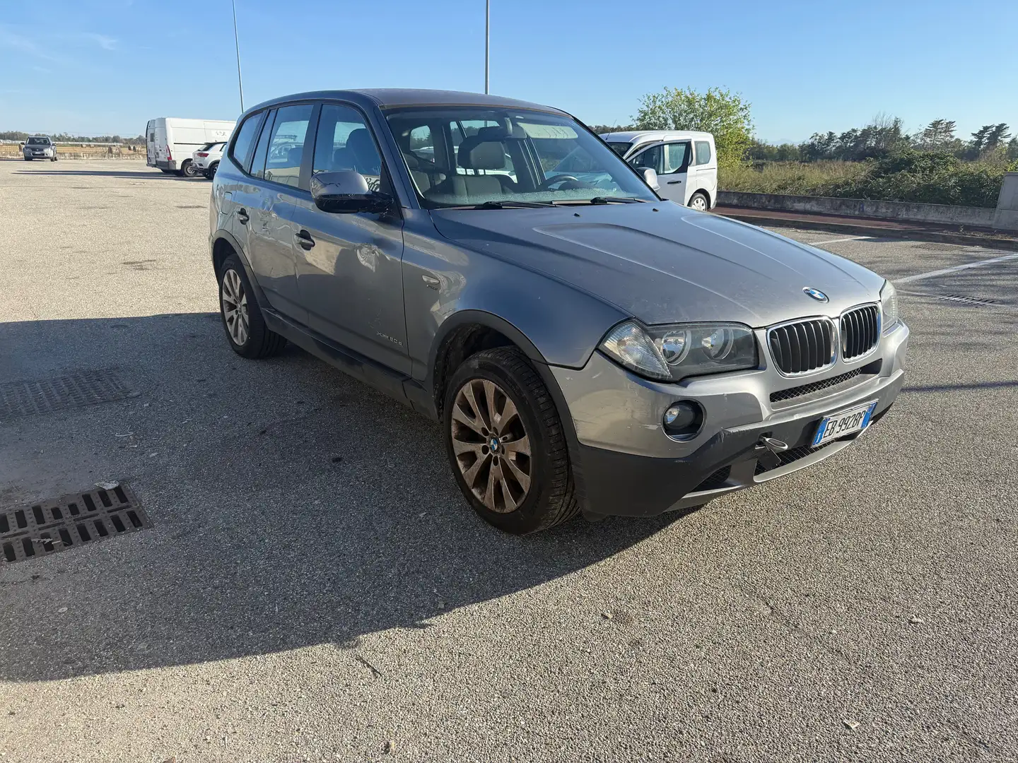 BMW X3 X3 E83 xdrive20d (2.0d) 177cv Grijs - 2