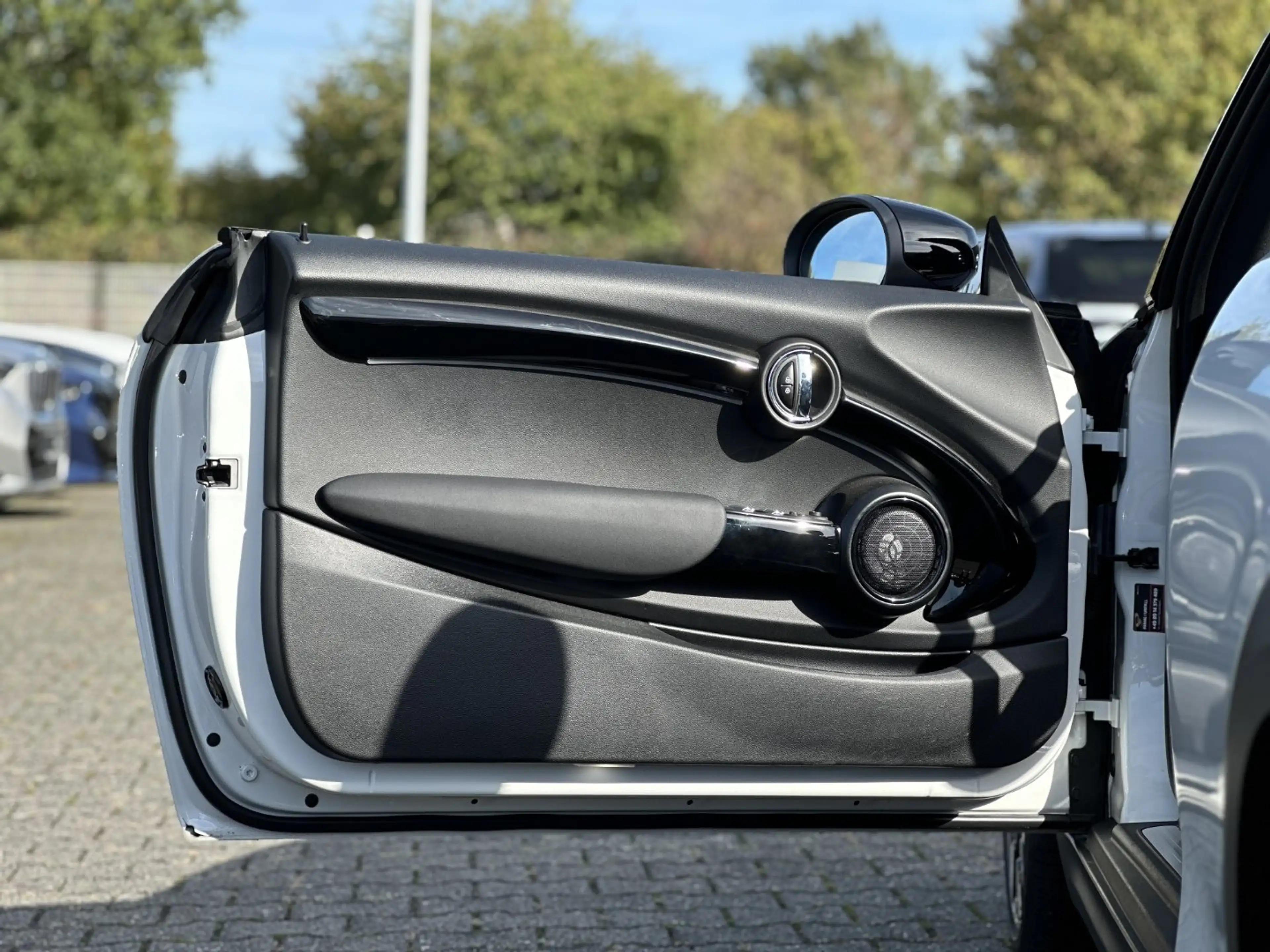 MINI Cooper Cabrio Cooper Cabrio Head-Up HK HiFi DAB LED RFK Navi — photo 15