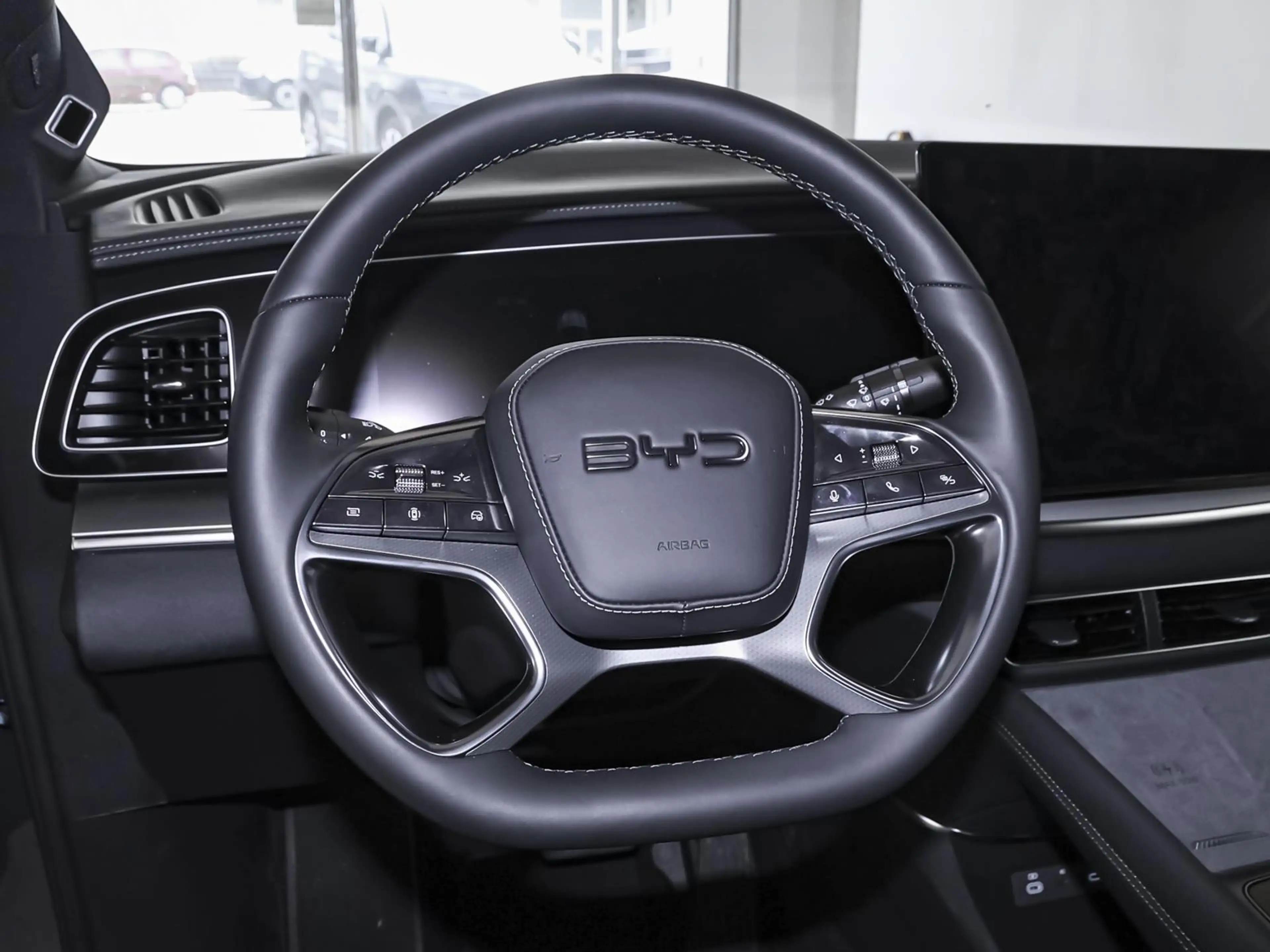 BYD Sealion 7 Comfort LEDER NAVI SHZ PDC — photo 11