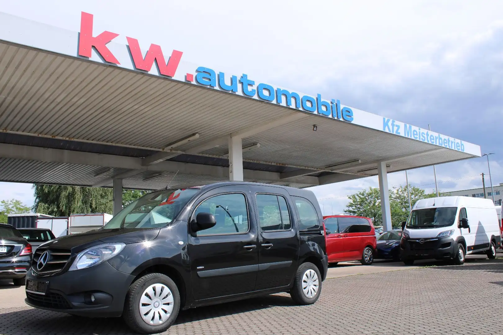 Mercedes-Benz Citan Kombi 109 CDI lang,Klima,PDC,Navi.Shzg.DAB Noir - 1