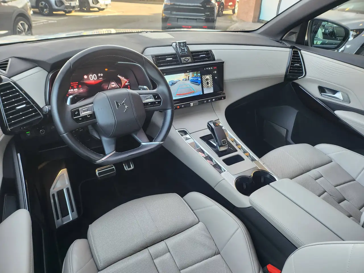 DS Automobiles DS 7 Crossback 2025 — фото 18