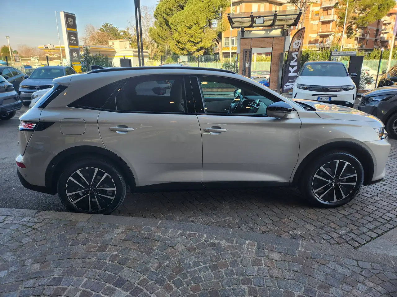 DS Automobiles DS 7 Crossback 2025 — фото 10