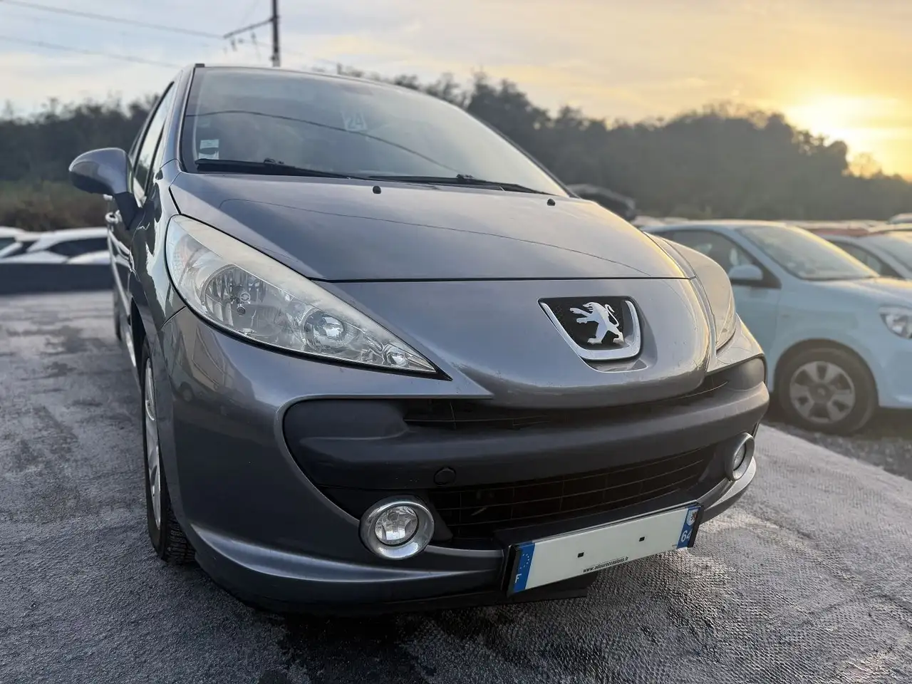 Peugeot 207 1.6 HDI90 STYLE III 5P