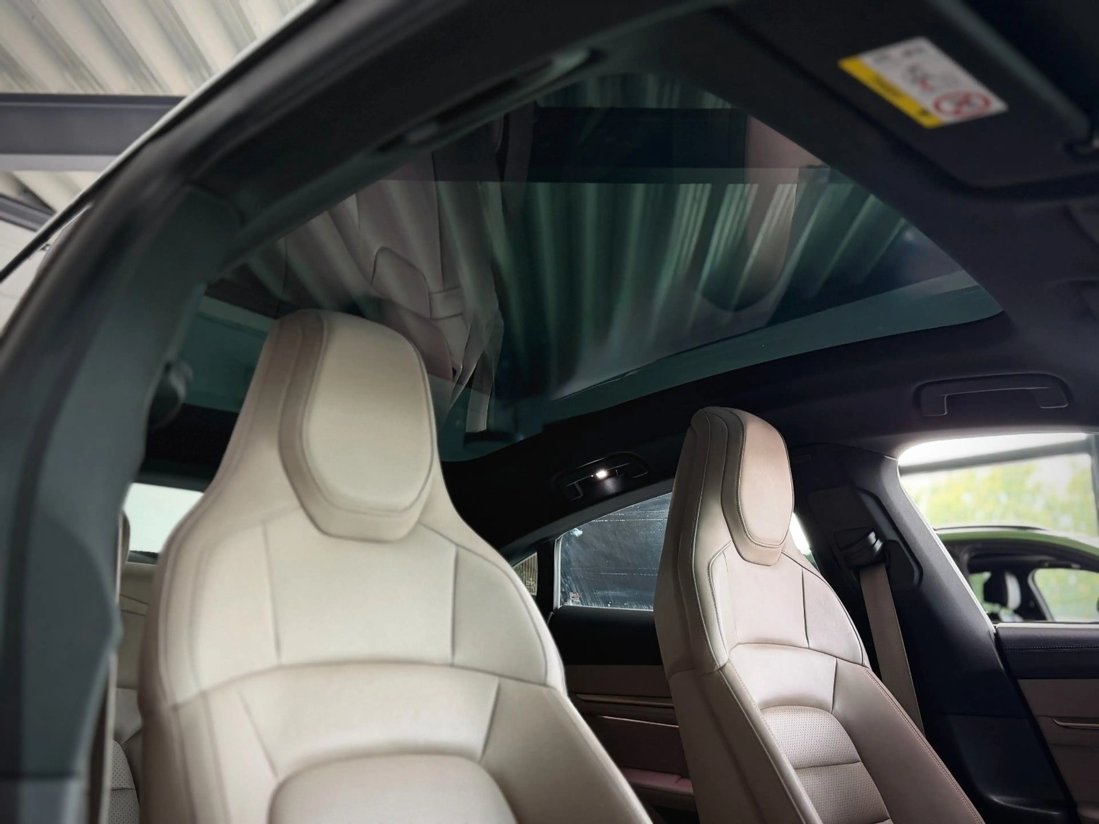 Porsche Taycan Beifahrer-Display*BurmesterHighEnd*Bronze — photo 11