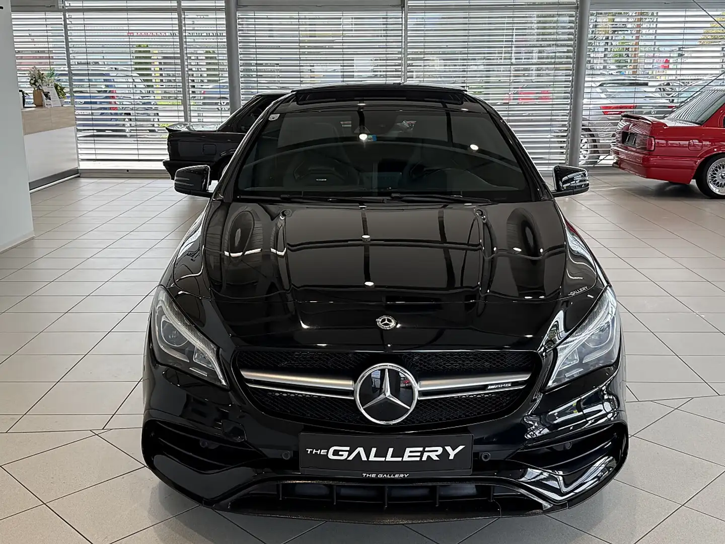 Mercedes-Benz CLA 45 AMG Shooting Brake 4MATIC Aut.*Panorama*Kamera*Memory Schwarz - 2