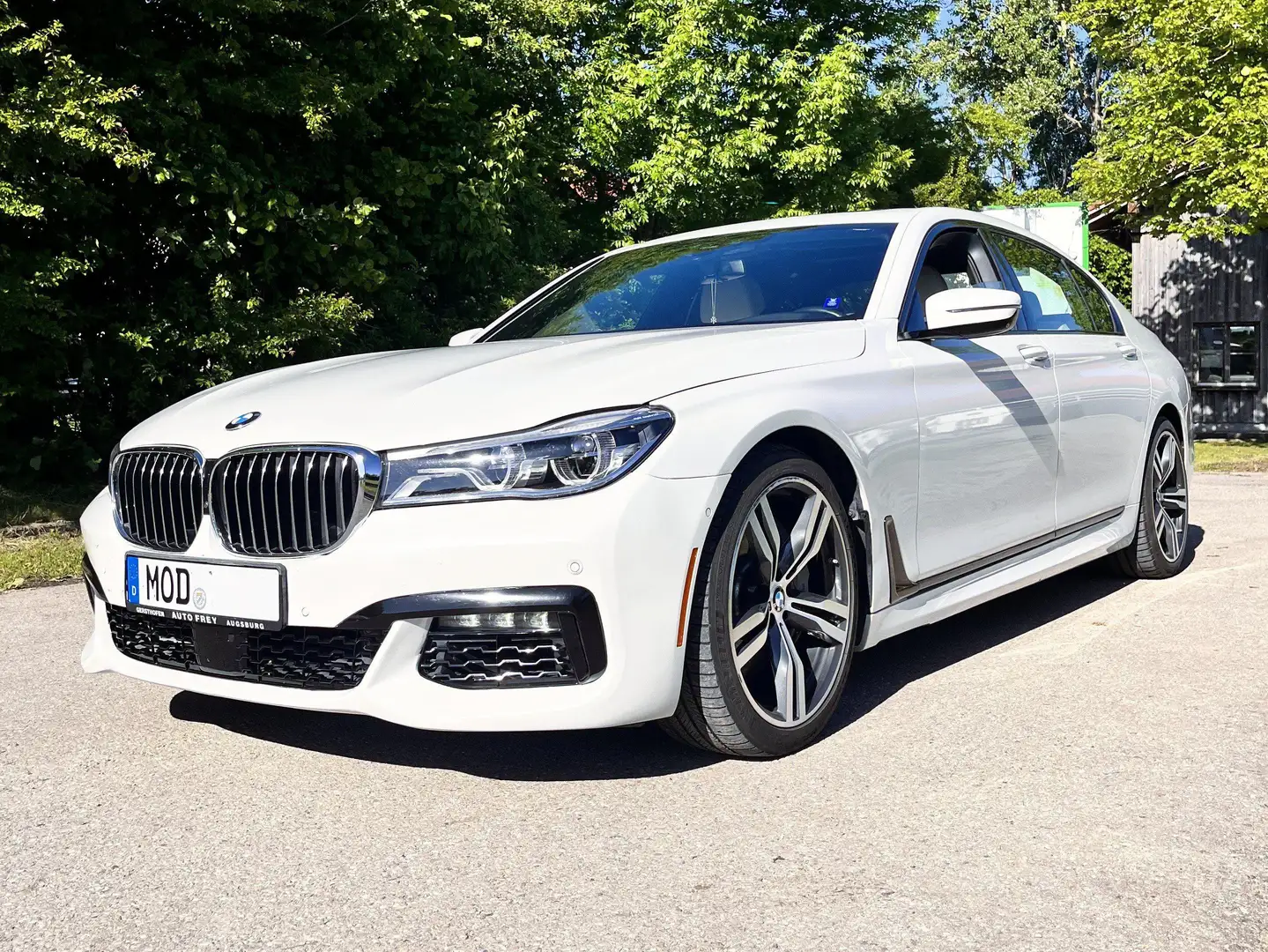 BMW 750 750Li M Sport, PANO, HUD, Soft Close, 360 Beyaz - 2