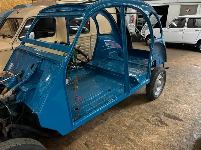 Citroen 2CV 6 Spezial blau verz. Chassis 1Jahr Gewährl.