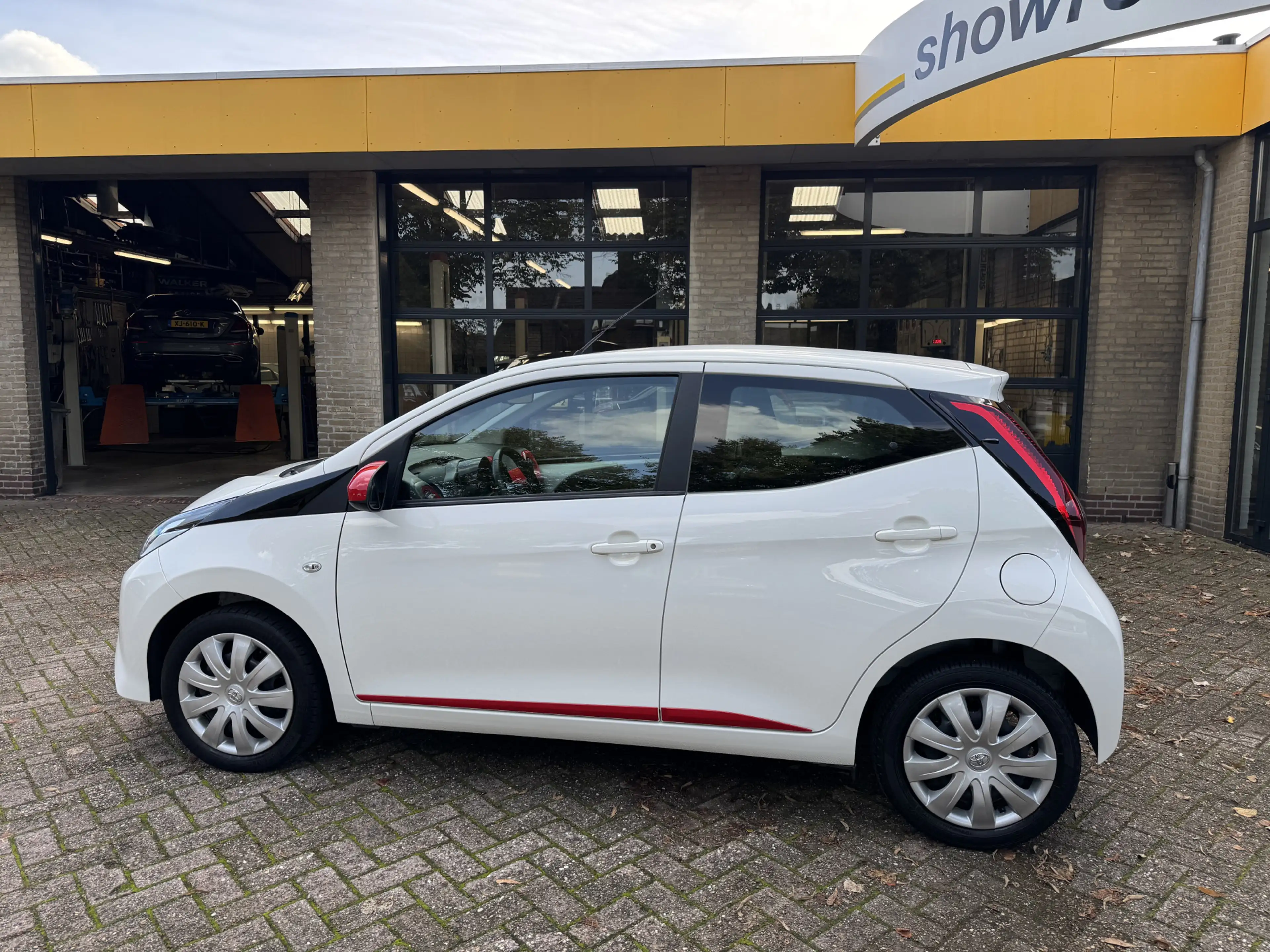 Toyota Aygo 1.0 VVT-i X 5drs Camera Carplay — photo 17