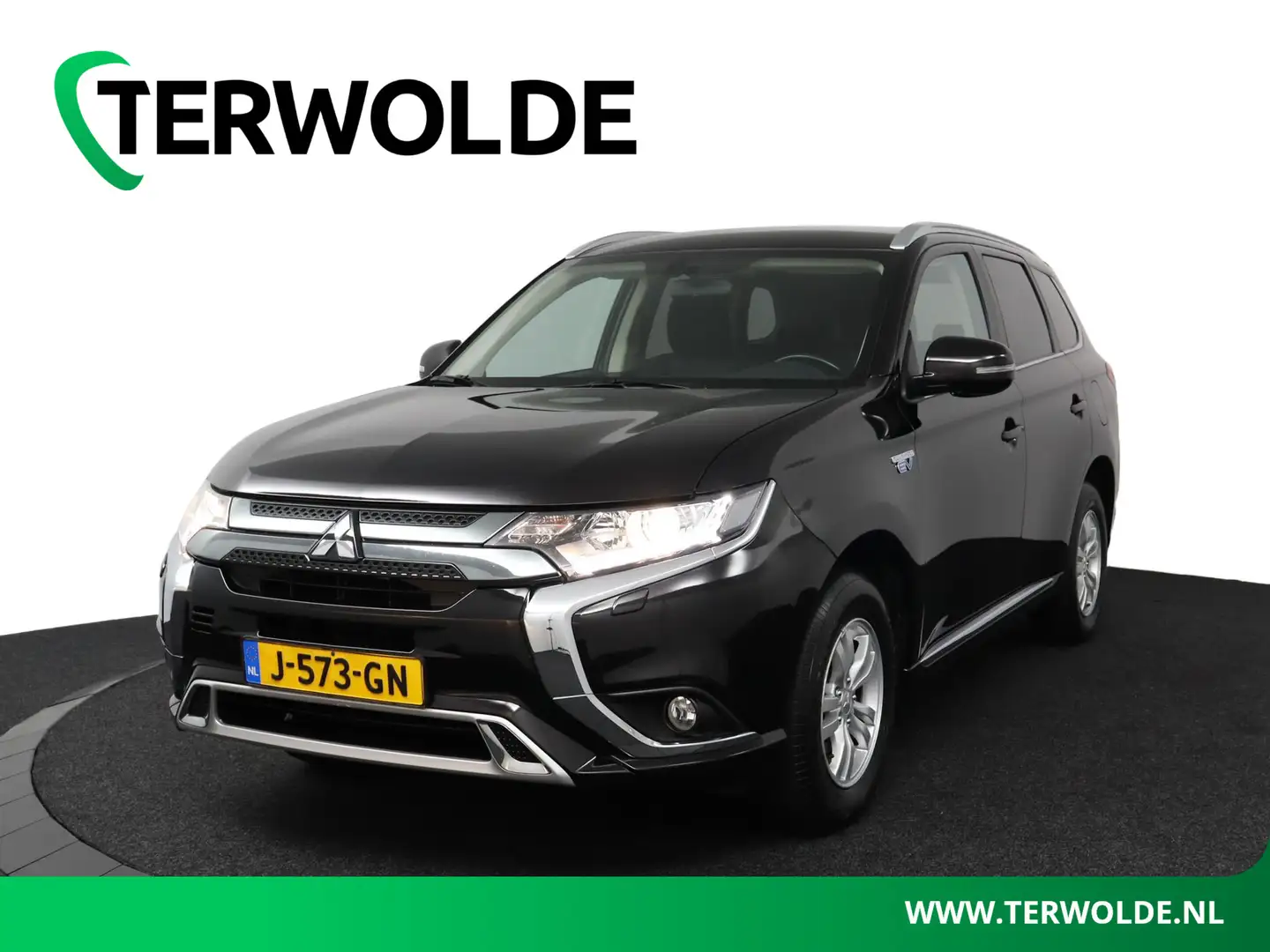Mitsubishi Outlander 2.4 PHEV Pure | Trekhaak | 1500kg trekvermogen | C Zwart - 1