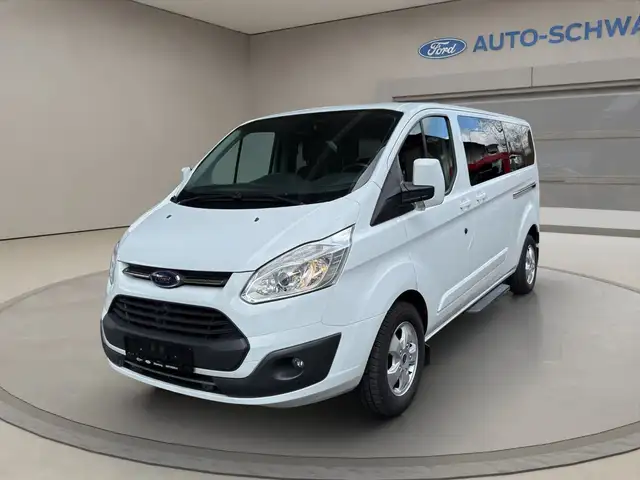Ford Tourneo Custom Titanium
