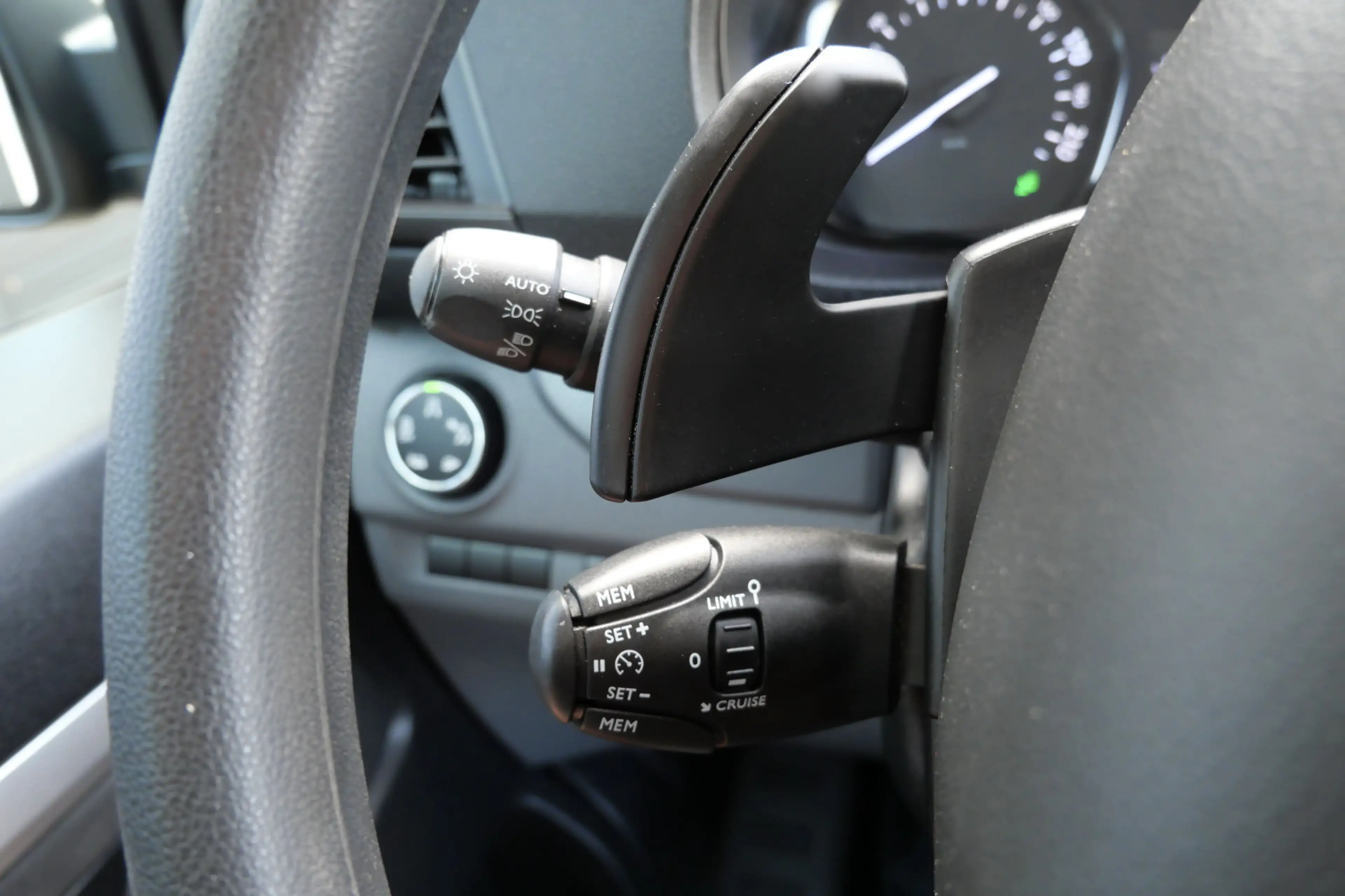 Peugeot Expert 2.0 BlueHDI 180 Long Sport DC Automaat | NL-Auto | — photo 17