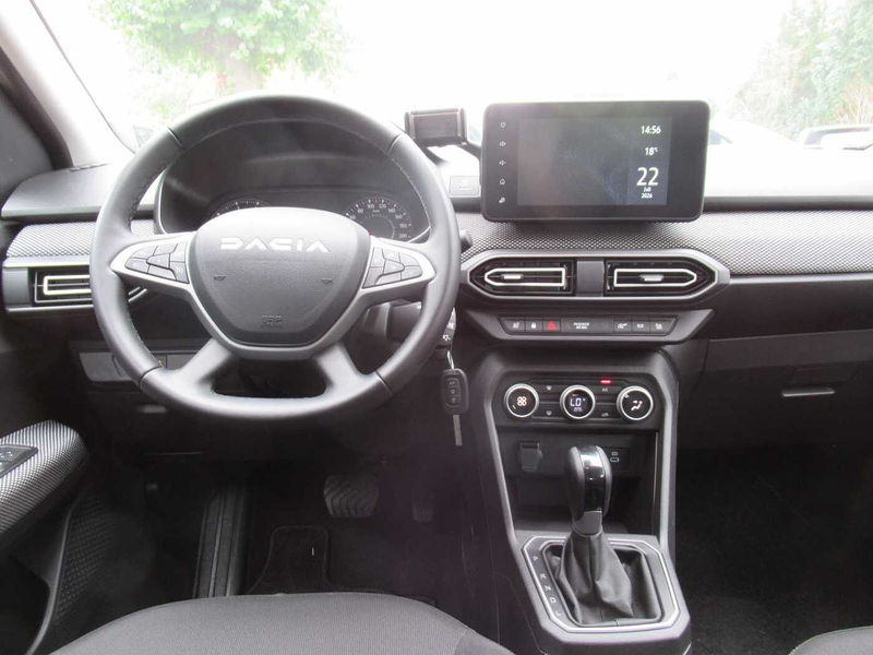 Dacia Sandero TCe 90 CVT — photo 9