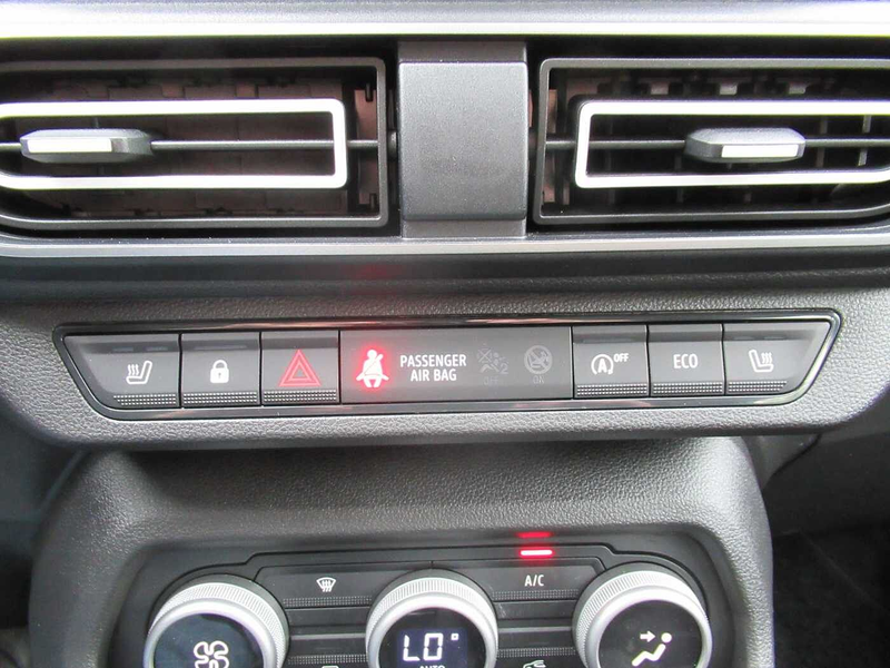 Dacia Sandero TCe 90 CVT — photo 15
