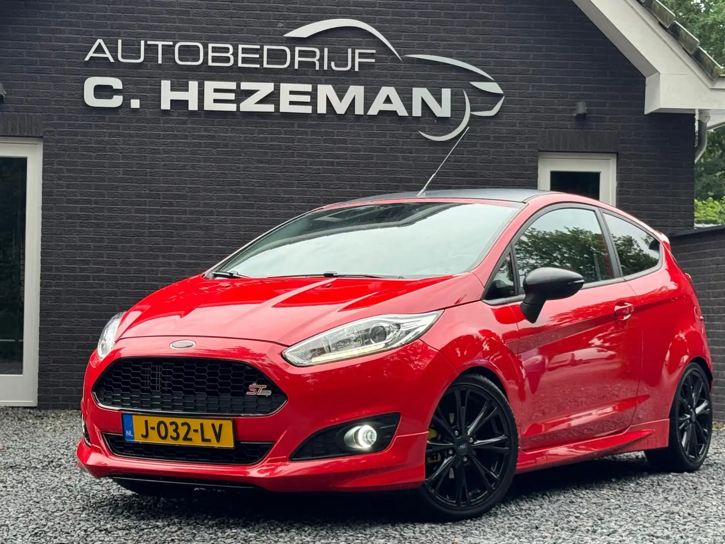 Ford Fiesta 1.0 EcoBoost Red/Black Edition Distributieset VV C Rood - 1