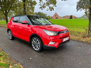 Tivoli 1.6i e-XGi 2WD Sapphire