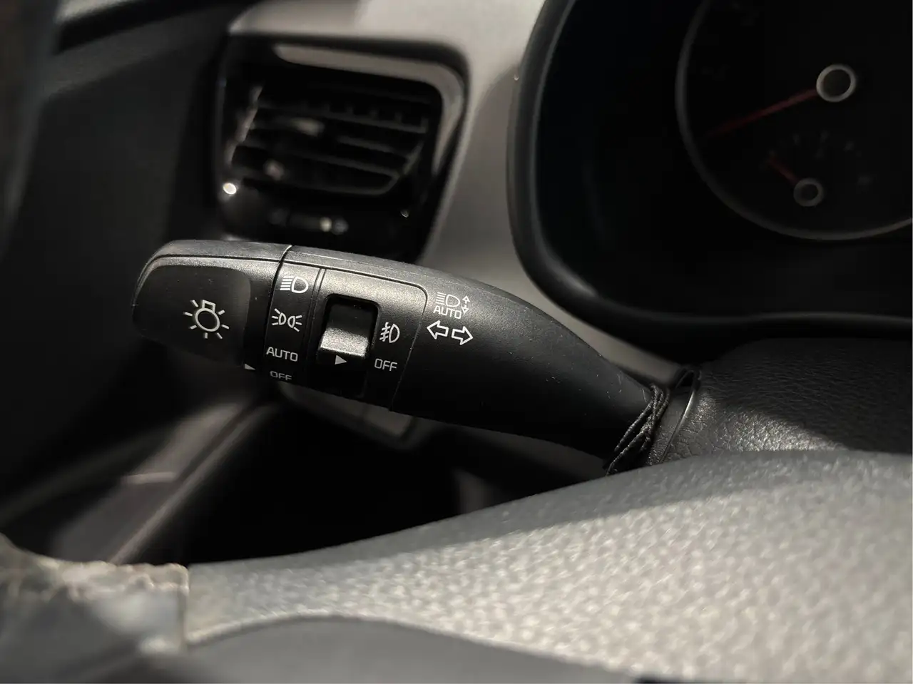 Kia Rio снимка Kia Rio