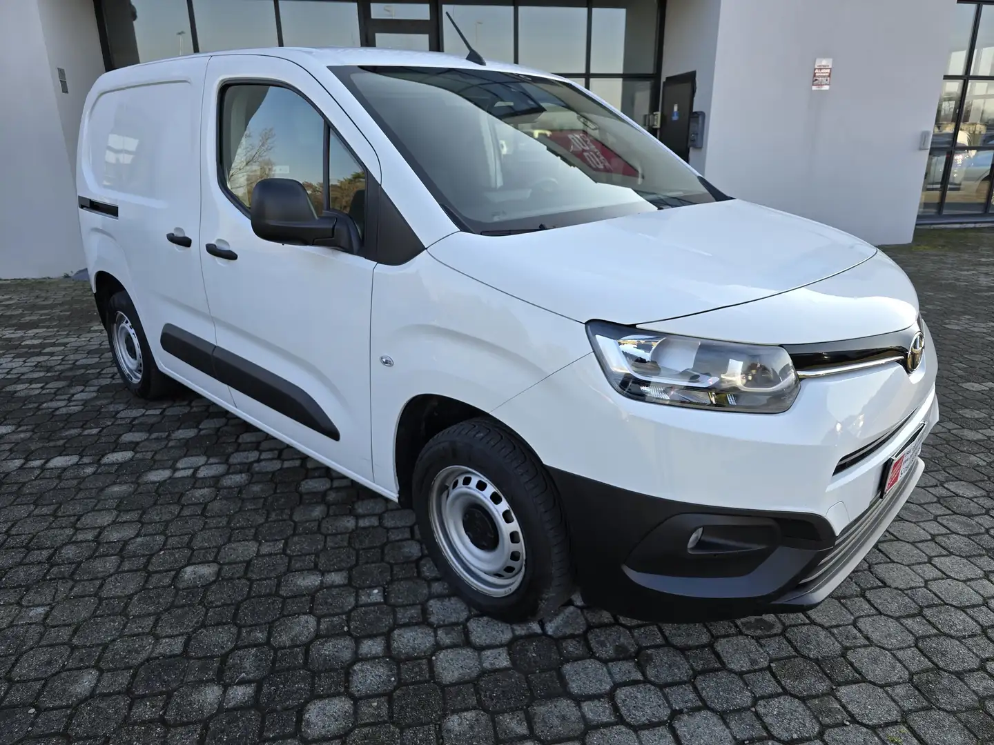 Toyota FURGONE FRIGO Toyota Proace city 1.5d - 2021 - IVA Weiß - 2