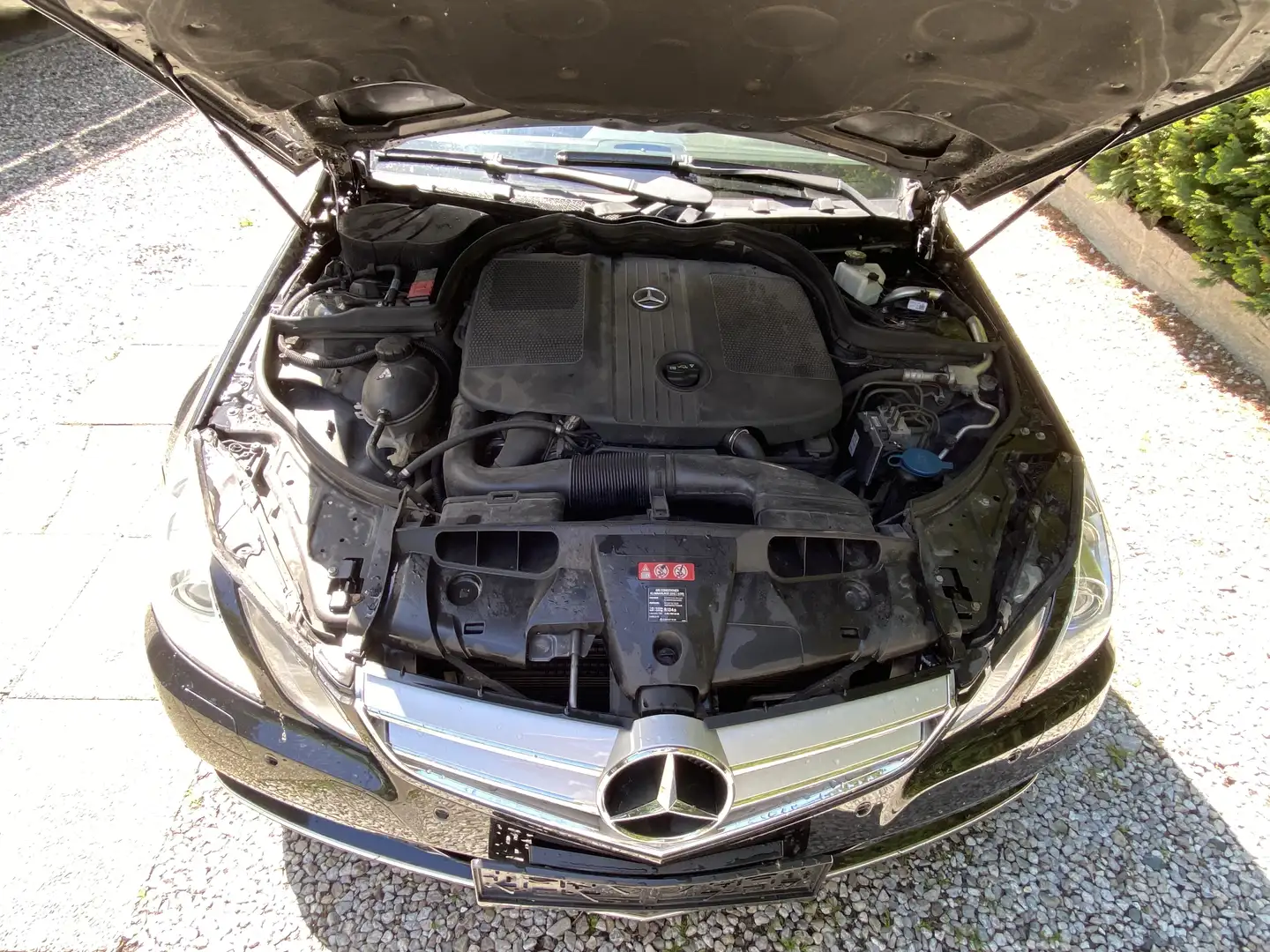 Mercedes-Benz E 250 BlueEfficiency CDI Aut. - 2