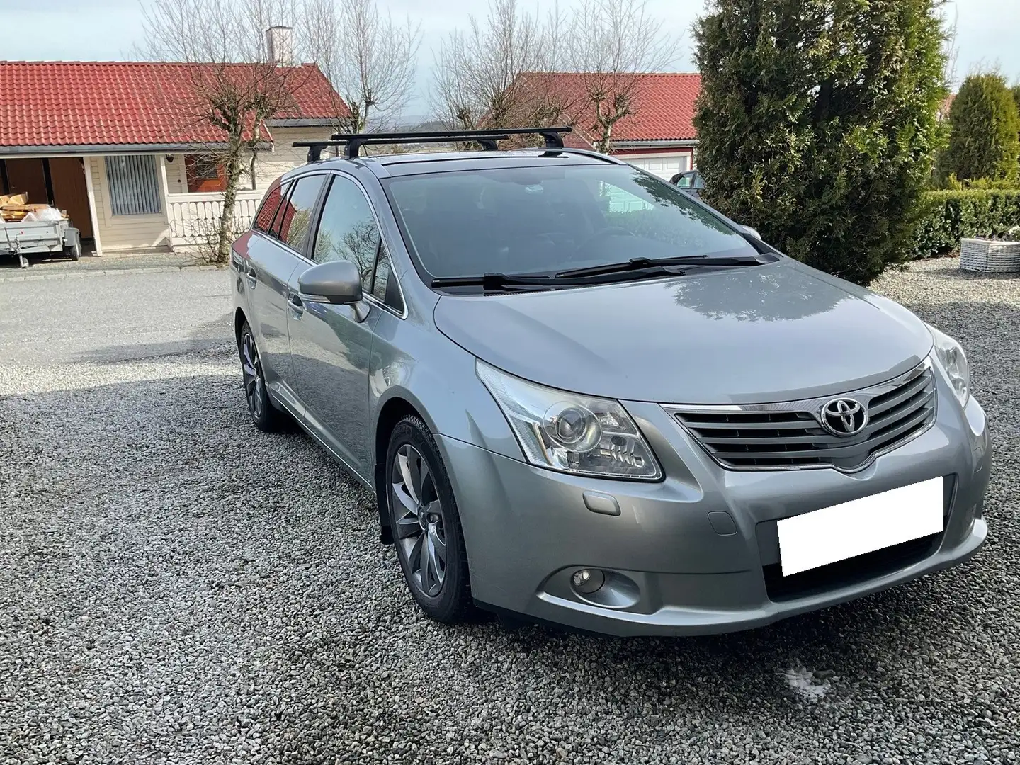 Toyota Avensis Avensis Combi 2.2 D-4D Executive Gris - 1