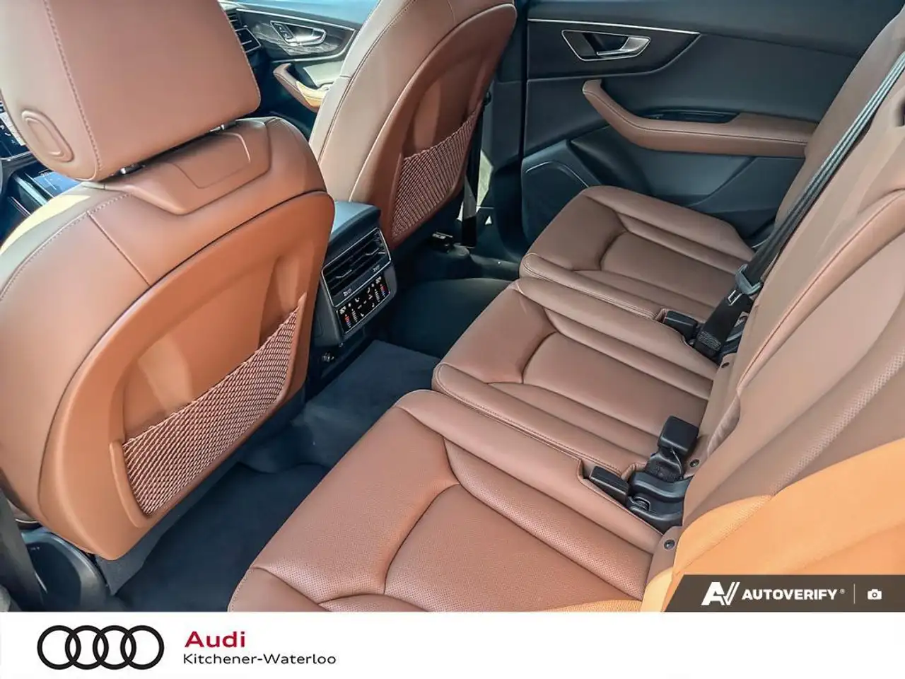 Audi Q7 снимка Audi Q7