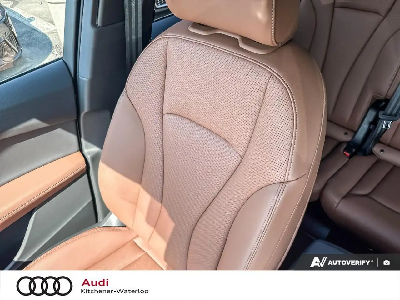 Audi Q7 снимка Audi Q7