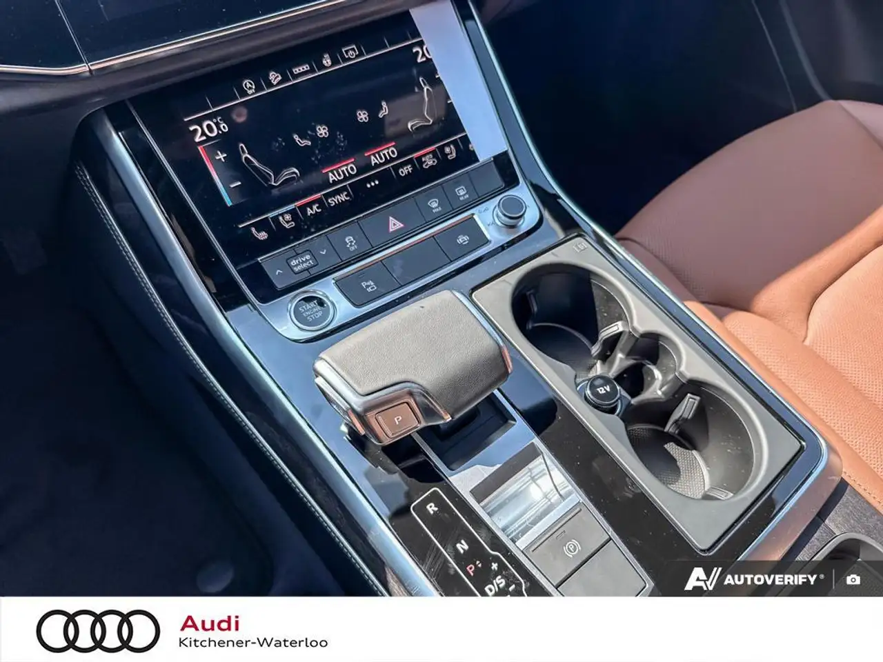 Audi Q7 снимка Audi Q7
